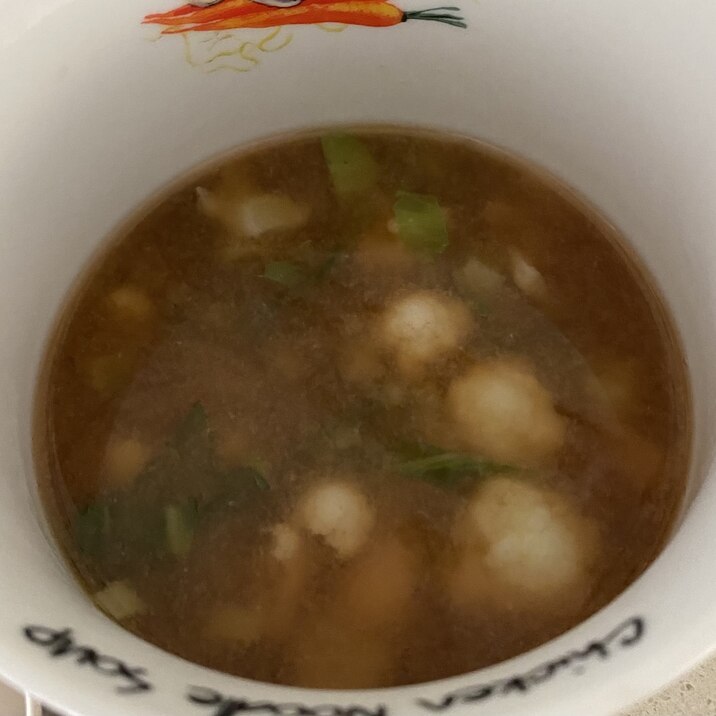 カリフラワーの葉たっぷり味噌汁